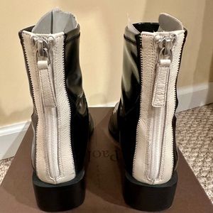 Linea Paolo Velore color block booties